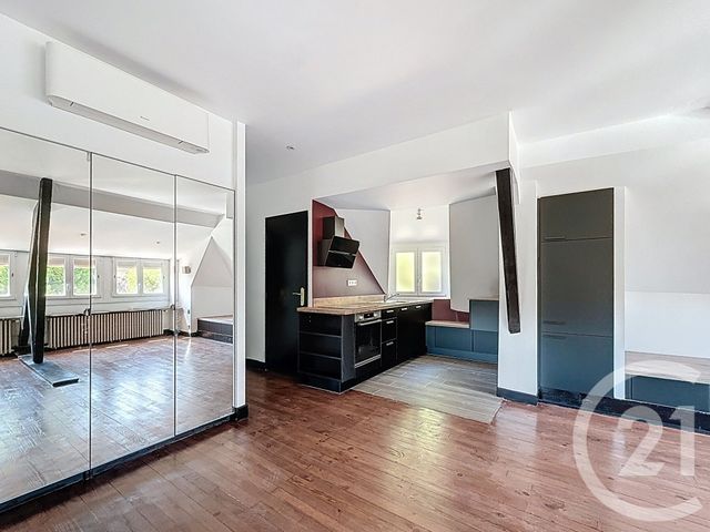 Afficher la photo en grand Appartement F4 à louer - 4 pièces - 89.92 m2 - ST JULIEN LES METZ - 57 - LORRAINE - Century 21 Côté Est Immobilier