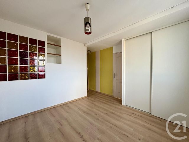 Appartement F2 à vendre - 2 pièces - 53.8 m2 - METZ - 57 - LORRAINE - Century 21 Côté Est Immobilier