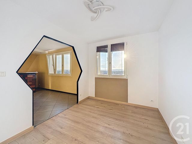Appartement F2 à vendre - 2 pièces - 53.8 m2 - METZ - 57 - LORRAINE - Century 21 Côté Est Immobilier