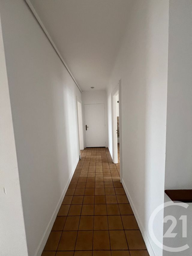 Appartement F3 à louer - 3 pièces - 87.56 m2 - METZ - 57 - LORRAINE - Century 21 Côté Est Immobilier