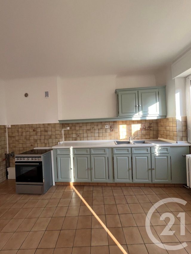 Appartement F3 à louer - 3 pièces - 87.56 m2 - METZ - 57 - LORRAINE - Century 21 Côté Est Immobilier
