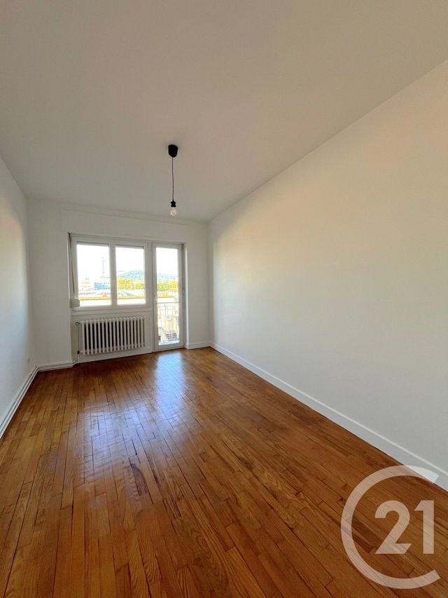 Appartement F3 à louer - 3 pièces - 87.56 m2 - METZ - 57 - LORRAINE - Century 21 Côté Est Immobilier