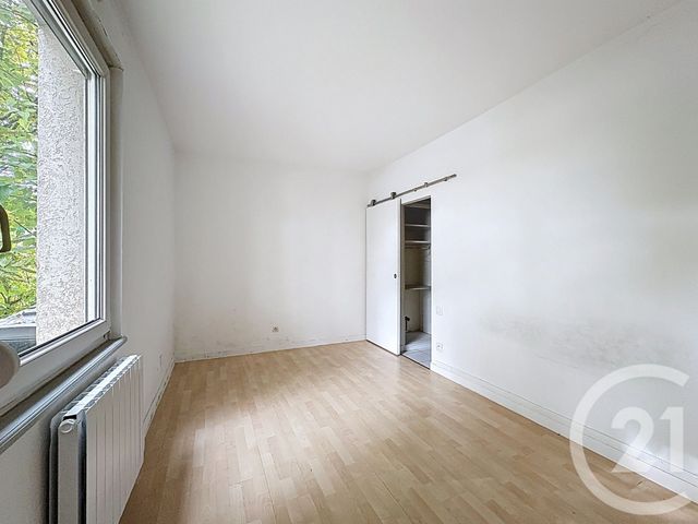 Afficher la photo en grand Appartement F2 à vendre - 2 pièces - 41.54 m2 - METZ - 57 - LORRAINE - Century 21 Côté Est Immobilier