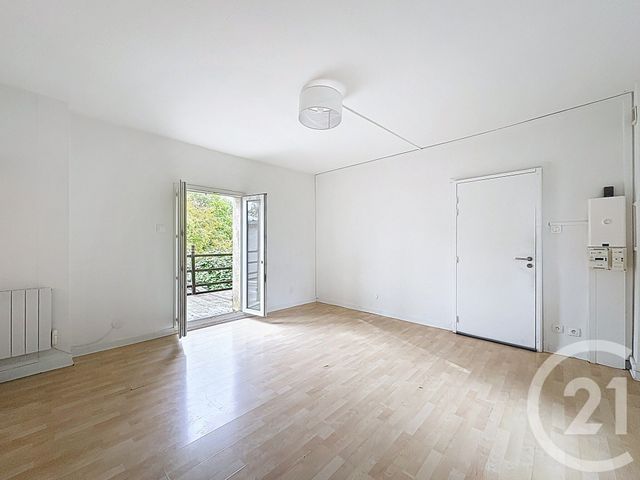 Afficher la photo en grand Appartement F2 à vendre - 2 pièces - 41.54 m2 - METZ - 57 - LORRAINE - Century 21 Côté Est Immobilier