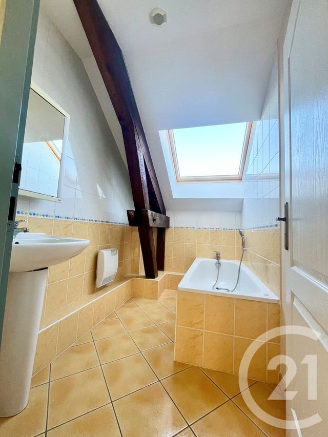 Appartement F2 à louer - 2 pièces - 45.0 m2 - DONCOURT LES CONFLANS - 54 - LORRAINE - Century 21 Côté Est Immobilier