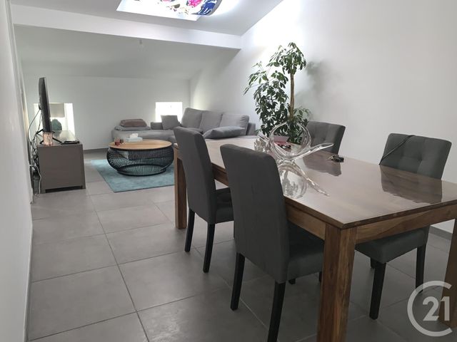 Afficher la photo en grand Appartement F4 à louer - 5 pièces - 80.1 m2 - BOULAY MOSELLE - 57 - LORRAINE - Century 21 Côté Est Immobilier