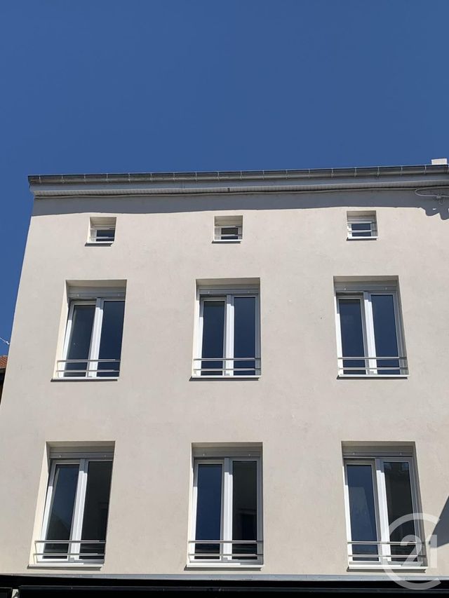 Afficher la photo en grand Appartement F4 à louer - 5 pièces - 80.1 m2 - BOULAY MOSELLE - 57 - LORRAINE - Century 21 Côté Est Immobilier