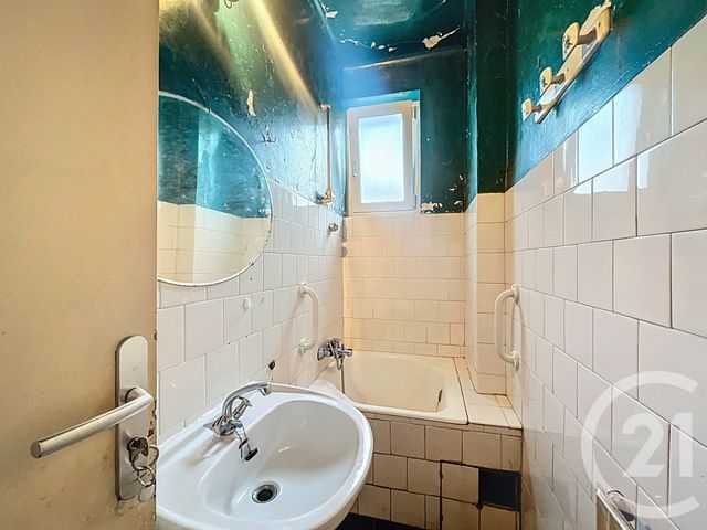 Appartement F3 à vendre - 3 pièces - 85.0 m2 - ST JULIEN LES METZ - 57 - LORRAINE - Century 21 Côté Est Immobilier