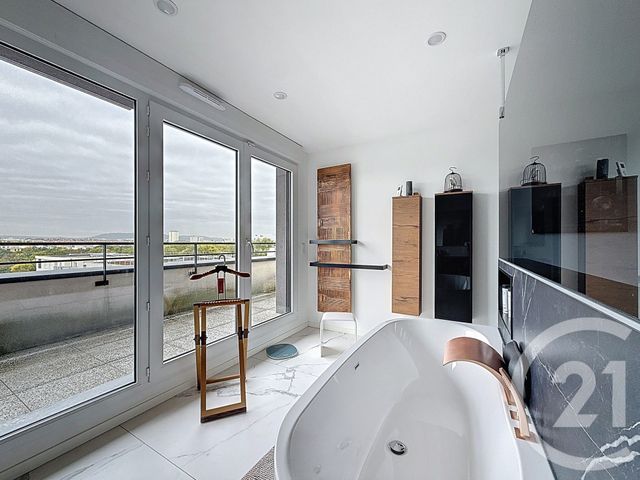 Appartement Loft à vendre - 5 pièces - 138.0 m2 - METZ - 57 - LORRAINE - Century 21 Côté Est Immobilier