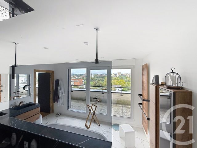 Appartement Loft à vendre - 5 pièces - 138.0 m2 - METZ - 57 - LORRAINE - Century 21 Côté Est Immobilier