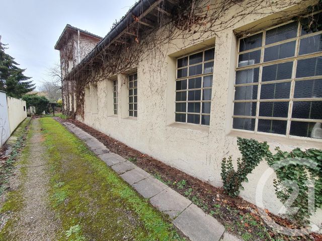 Commerce à louer LE BAN ST MARTIN
