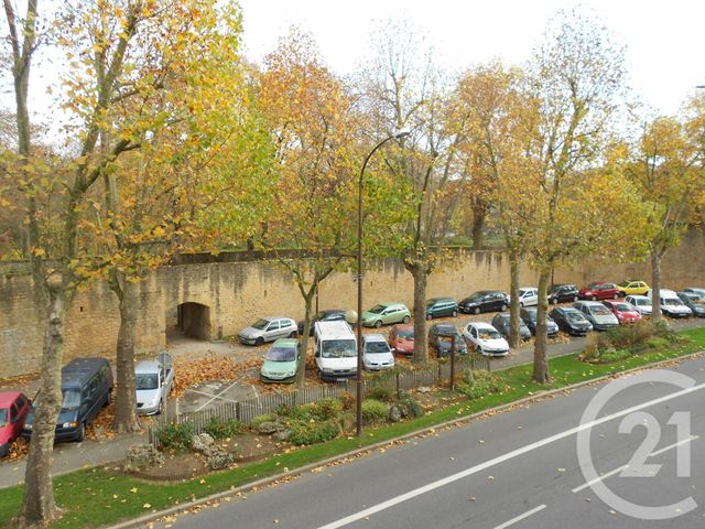 Appartement F2 à louer - 2 pièces - 41.9 m2 - METZ - 57 - LORRAINE - Century 21 Côté Est Immobilier