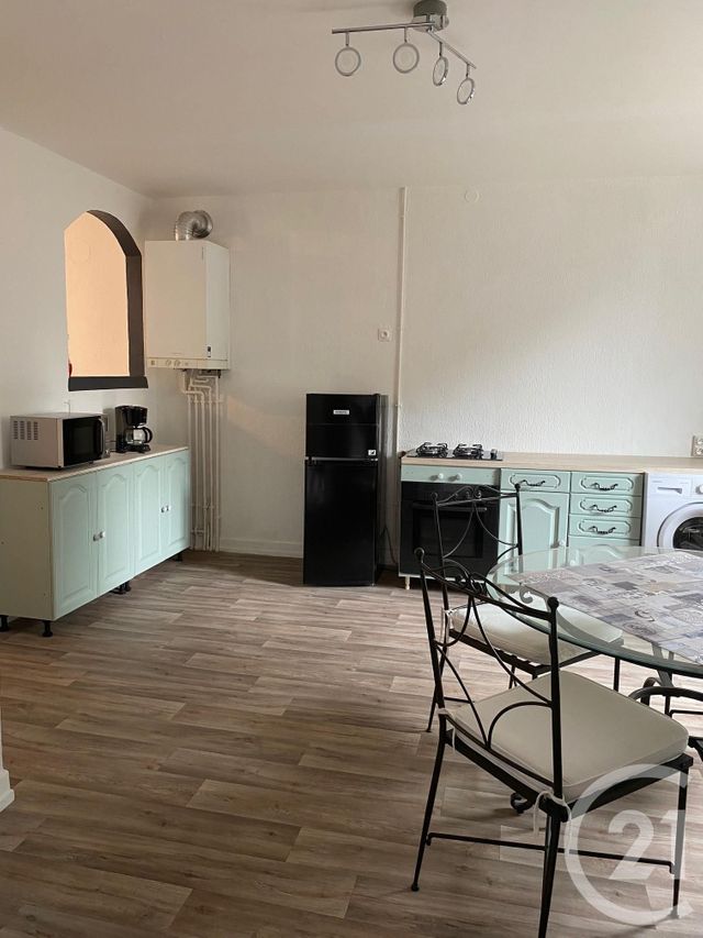 Appartement F3 à louer - 3 pièces - 61.0 m2 - MOYEUVRE GRANDE - 57 - LORRAINE - Century 21 Côté Est Immobilier