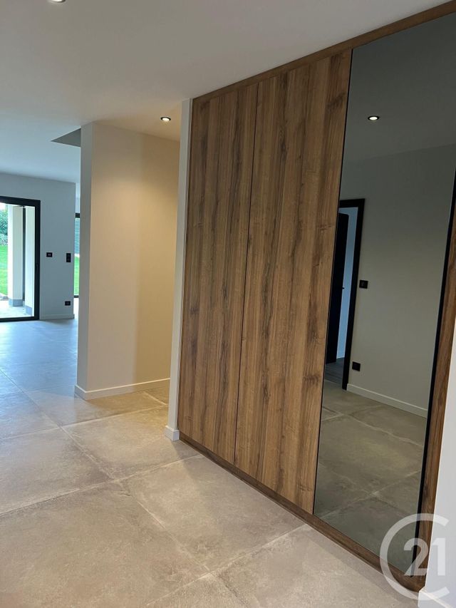 Afficher la photo en grand maison à louer - 6 pièces - 144.4 m2 - CHARLY ORADOUR - 57 - LORRAINE - Century 21 Côté Est Immobilier