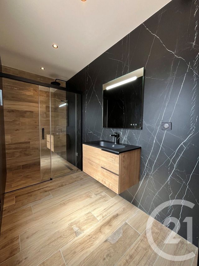 Afficher la photo en grand maison à louer - 6 pièces - 144.4 m2 - CHARLY ORADOUR - 57 - LORRAINE - Century 21 Côté Est Immobilier