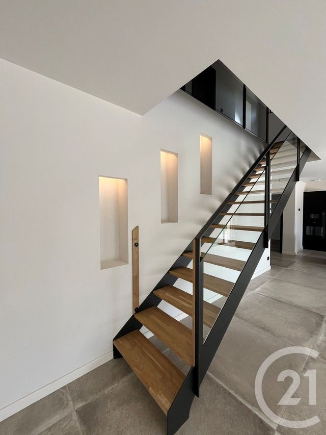 Afficher la photo en grand maison à louer - 6 pièces - 144.4 m2 - CHARLY ORADOUR - 57 - LORRAINE - Century 21 Côté Est Immobilier