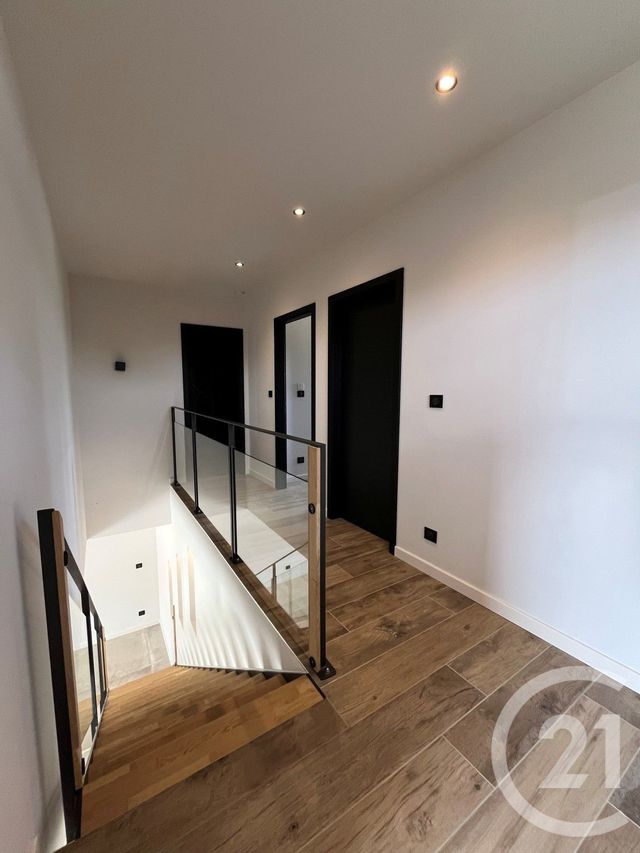 Afficher la photo en grand maison à louer - 6 pièces - 144.4 m2 - CHARLY ORADOUR - 57 - LORRAINE - Century 21 Côté Est Immobilier