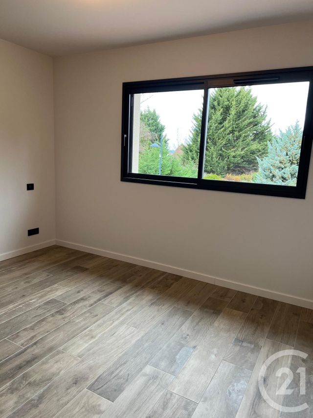 Afficher la photo en grand maison à louer - 6 pièces - 144.4 m2 - CHARLY ORADOUR - 57 - LORRAINE - Century 21 Côté Est Immobilier