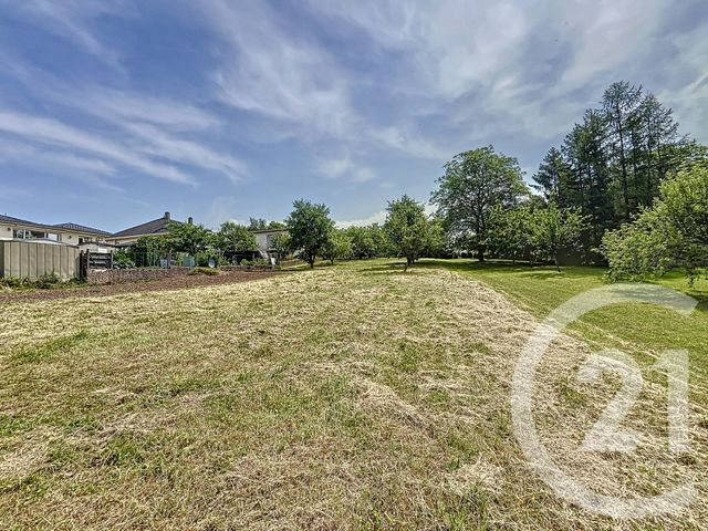 Afficher la photo en grand terrain à vendre - 3246.0 m2 - COURCELLES CHAUSSY - 57 - LORRAINE - Century 21 Côté Est Immobilier