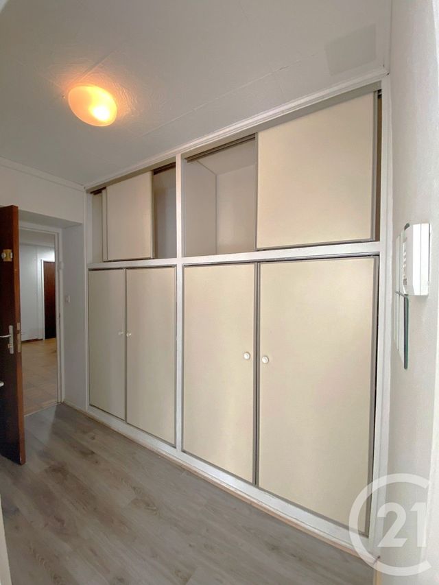 Afficher la photo en grand Appartement F2 à louer - 2 pièces - 41.56 m2 - METZ - 57 - LORRAINE - Century 21 Côté Est Immobilier