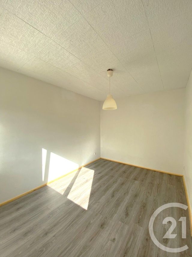 Afficher la photo en grand Appartement F2 à louer - 2 pièces - 41.56 m2 - METZ - 57 - LORRAINE - Century 21 Côté Est Immobilier