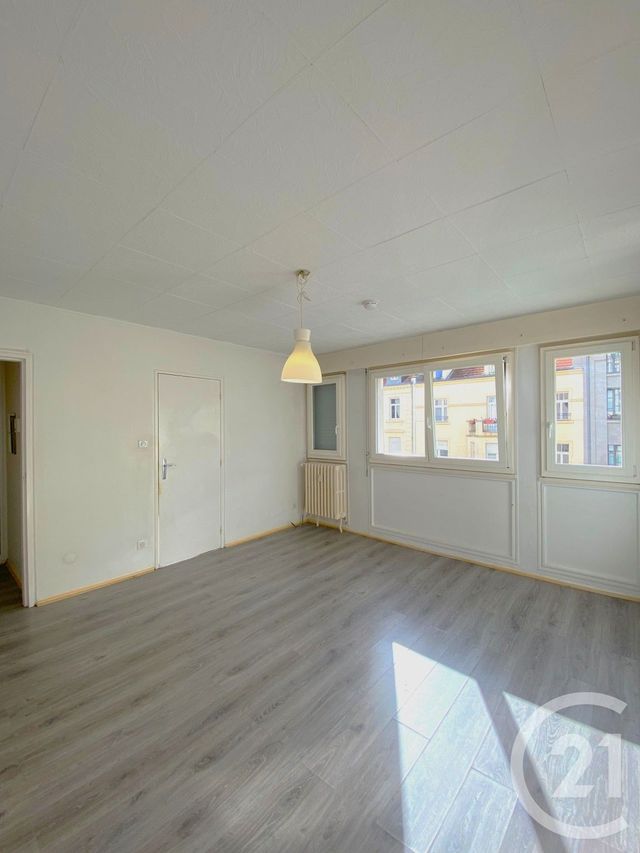 Afficher la photo en grand Appartement F2 à louer - 2 pièces - 41.56 m2 - METZ - 57 - LORRAINE - Century 21 Côté Est Immobilier