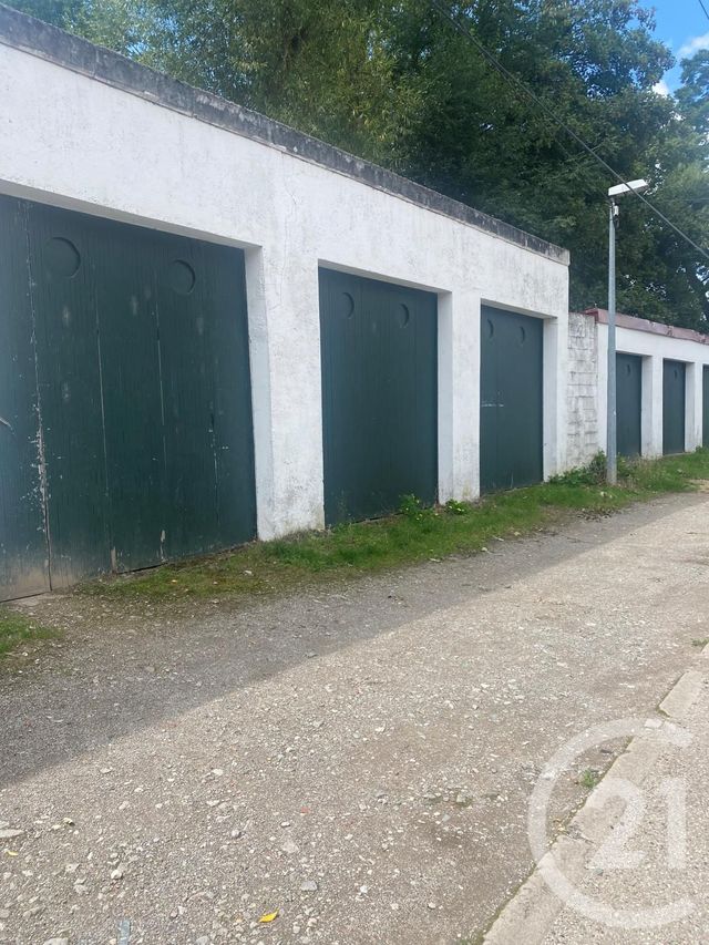 parking - ST JULIEN LES METZ - 57