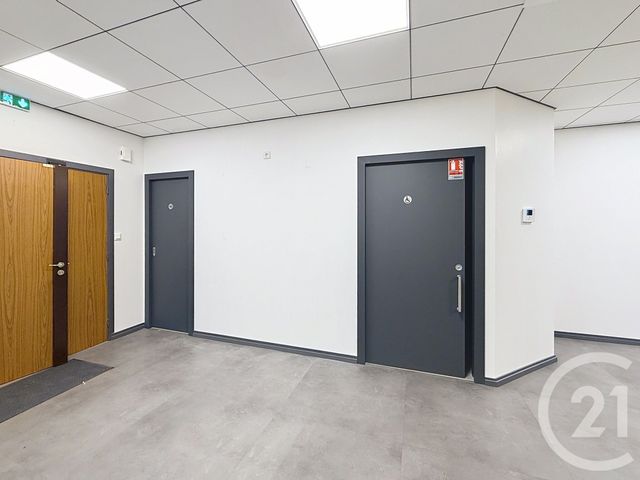 commerce à louer - 104.0 m2 - METZ - 57 - LORRAINE - Century 21 Côté Est Immobilier