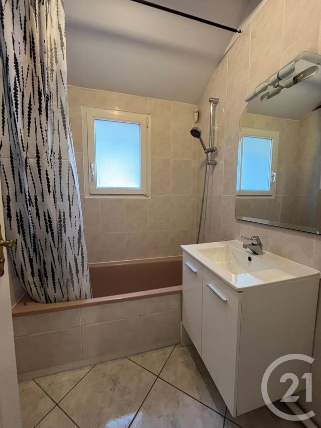 Appartement F2 à louer - 2 pièces - 31.11 m2 - METZ - 57 - LORRAINE - Century 21 Côté Est Immobilier