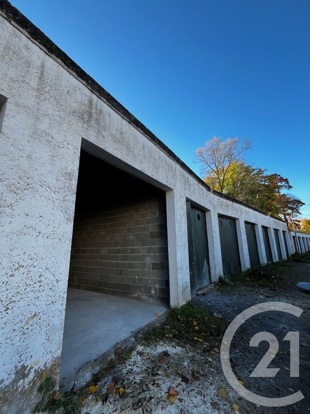 parking à louer - 20.0 m2 - ST JULIEN LES METZ - 57 - LORRAINE - Century 21 Côté Est Immobilier