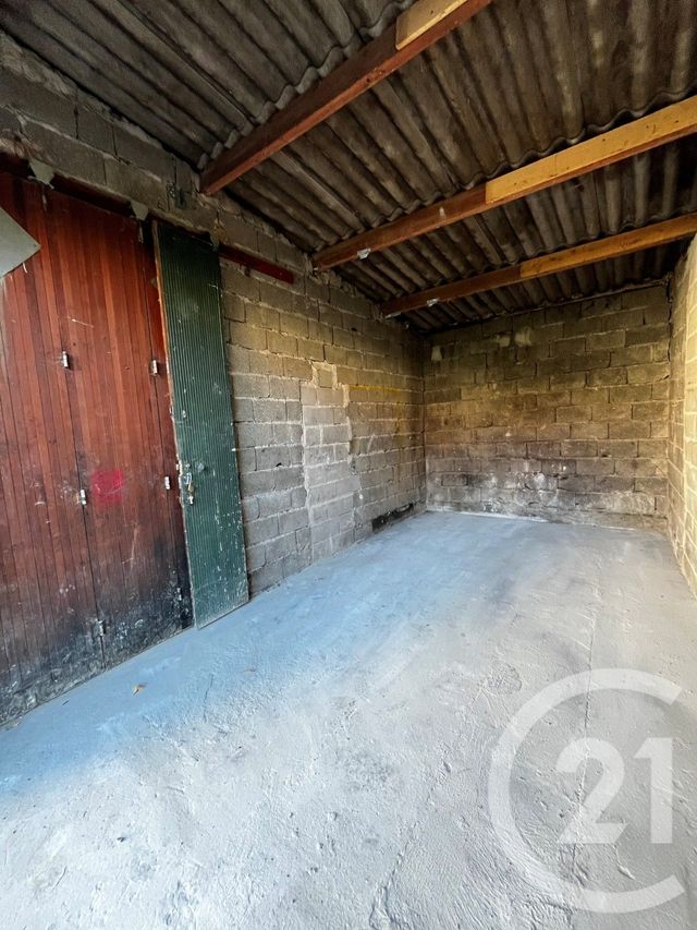 parking à louer - 20.0 m2 - ST JULIEN LES METZ - 57 - LORRAINE - Century 21 Côté Est Immobilier