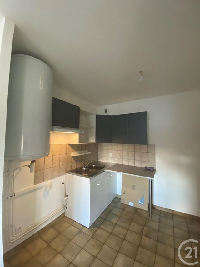 Appartement F3 à louer - 3 pièces - 65.59 m2 - STE MARIE AUX CHENES - 57 - LORRAINE - Century 21 Côté Est Immobilier