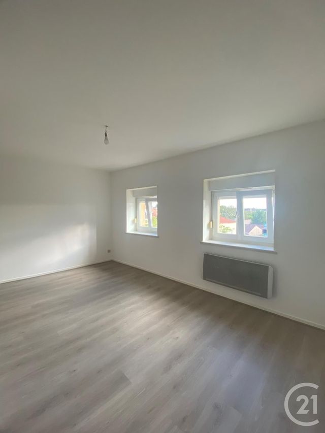 Appartement F3 à louer - 3 pièces - 65.59 m2 - STE MARIE AUX CHENES - 57 - LORRAINE - Century 21 Côté Est Immobilier