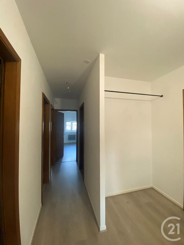 Appartement F3 à louer - 3 pièces - 65.59 m2 - STE MARIE AUX CHENES - 57 - LORRAINE - Century 21 Côté Est Immobilier