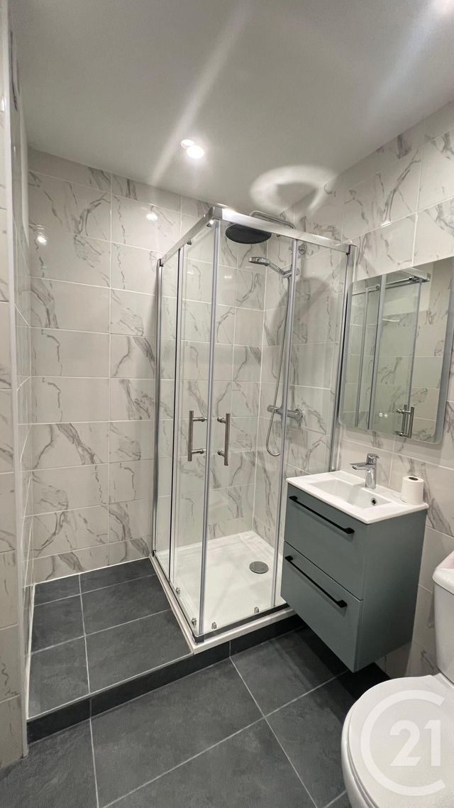 Appartement F1 à louer - 1 pièce - 23.82 m2 - METZ - 57 - LORRAINE - Century 21 Côté Est Immobilier