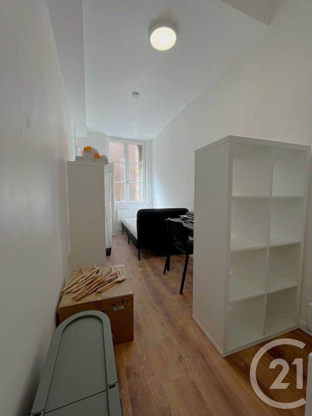 Appartement F1 à louer - 1 pièce - 13.0 m2 - METZ - 57 - LORRAINE - Century 21 Côté Est Immobilier