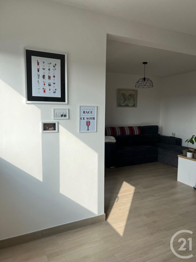 Appartement F3 à louer - 3 pièces - 68.73 m2 - YUTZ - 57 - LORRAINE - Century 21 Côté Est Immobilier