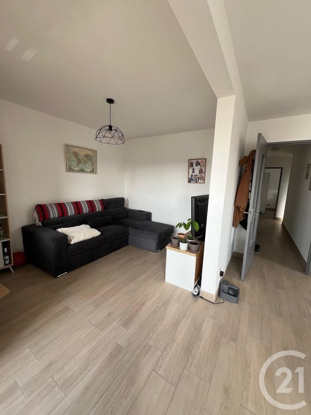Appartement F3 à louer - 3 pièces - 68.73 m2 - YUTZ - 57 - LORRAINE - Century 21 Côté Est Immobilier
