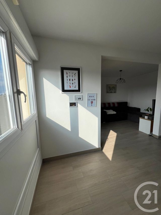 Appartement F3 à louer - 3 pièces - 68.73 m2 - YUTZ - 57 - LORRAINE - Century 21 Côté Est Immobilier