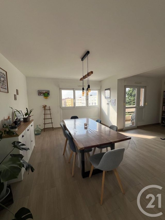 Appartement F3 à louer - 3 pièces - 68.73 m2 - YUTZ - 57 - LORRAINE - Century 21 Côté Est Immobilier