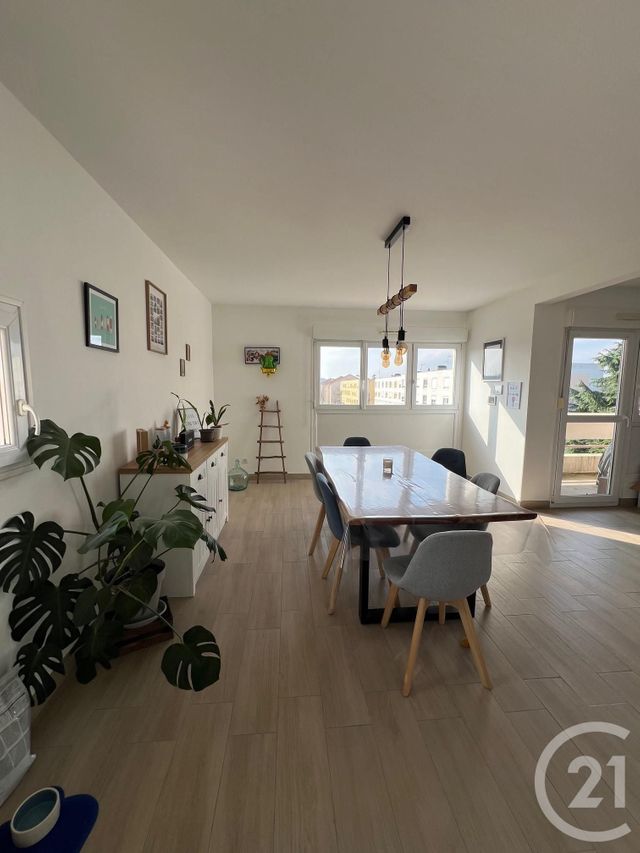 Appartement F3 à louer - 3 pièces - 68.73 m2 - YUTZ - 57 - LORRAINE - Century 21 Côté Est Immobilier