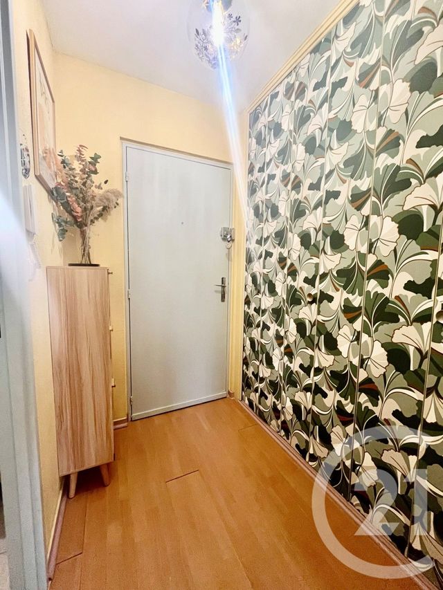 Appartement F2 à louer - 2 pièces - 48.7 m2 - METZ - 57 - LORRAINE - Century 21 Côté Est Immobilier