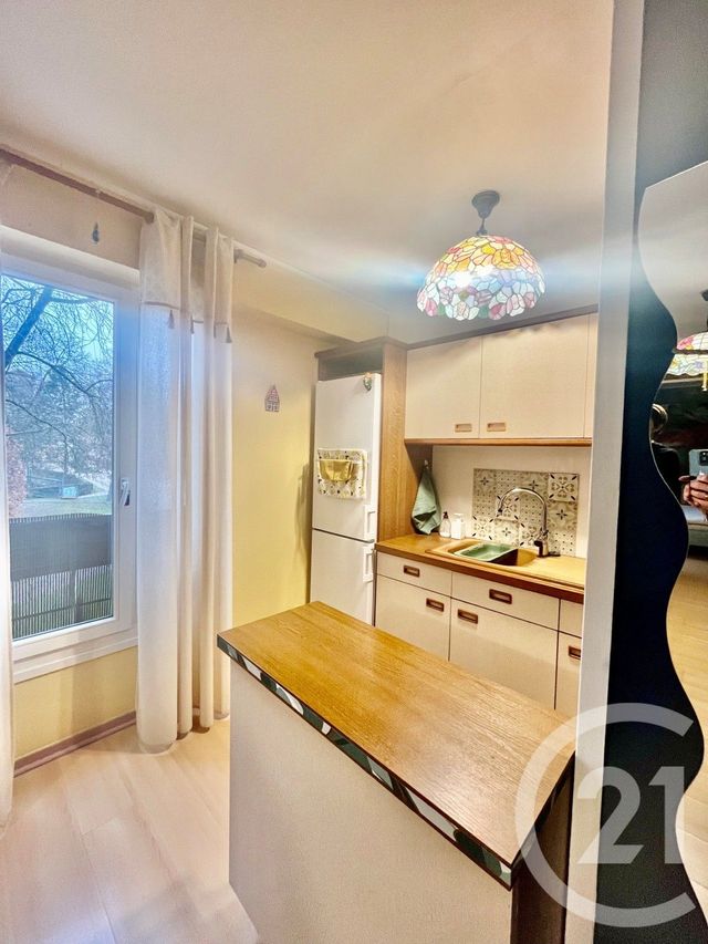 Appartement F2 à louer - 2 pièces - 48.7 m2 - METZ - 57 - LORRAINE - Century 21 Côté Est Immobilier