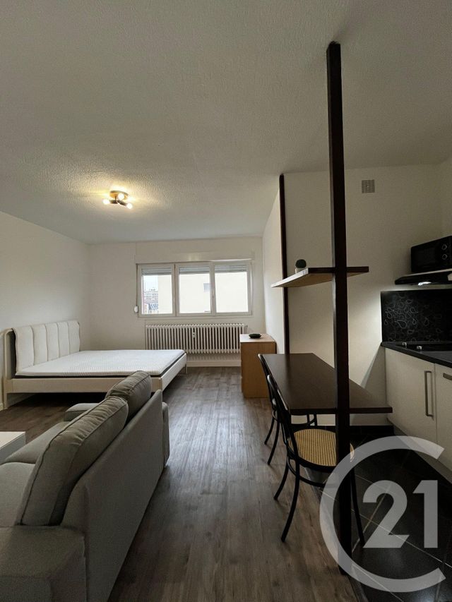 Appartement F1 à louer - 1 pièce - 28.75 m2 - METZ - 57 - LORRAINE - Century 21 Côté Est Immobilier