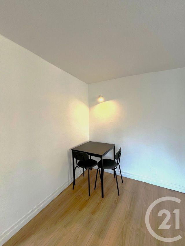 Appartement F1 à louer - 1 pièce - 27.28 m2 - METZ - 57 - LORRAINE - Century 21 Côté Est Immobilier