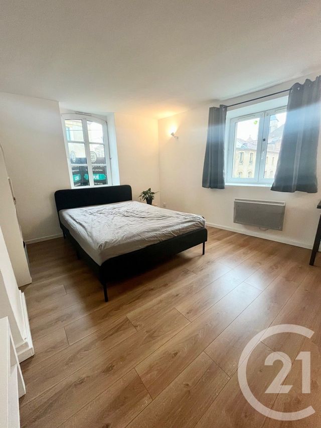 Appartement F1 à louer - 1 pièce - 27.28 m2 - METZ - 57 - LORRAINE - Century 21 Côté Est Immobilier