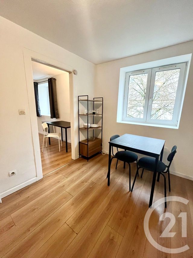 Appartement F1 à louer - 1 pièce - 27.28 m2 - METZ - 57 - LORRAINE - Century 21 Côté Est Immobilier