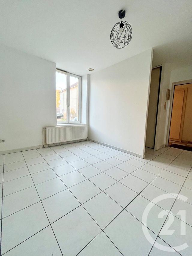 Appartement F3 à louer - 3 pièces - 63.13 m2 - JOEUF - 54 - LORRAINE - Century 21 Côté Est Immobilier