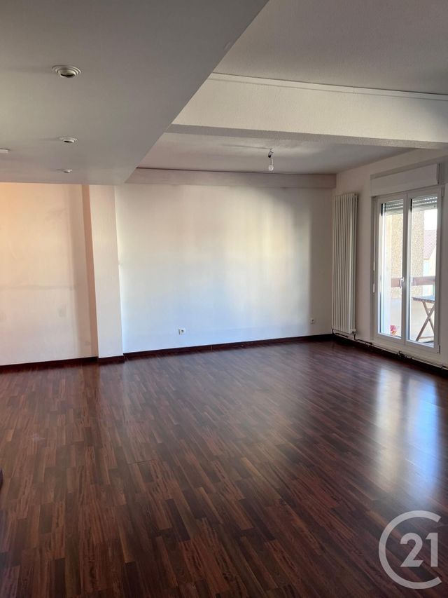Appartement F5 à louer - 5 pièces - 80.62 m2 - METZ - 57 - LORRAINE - Century 21 Côté Est Immobilier