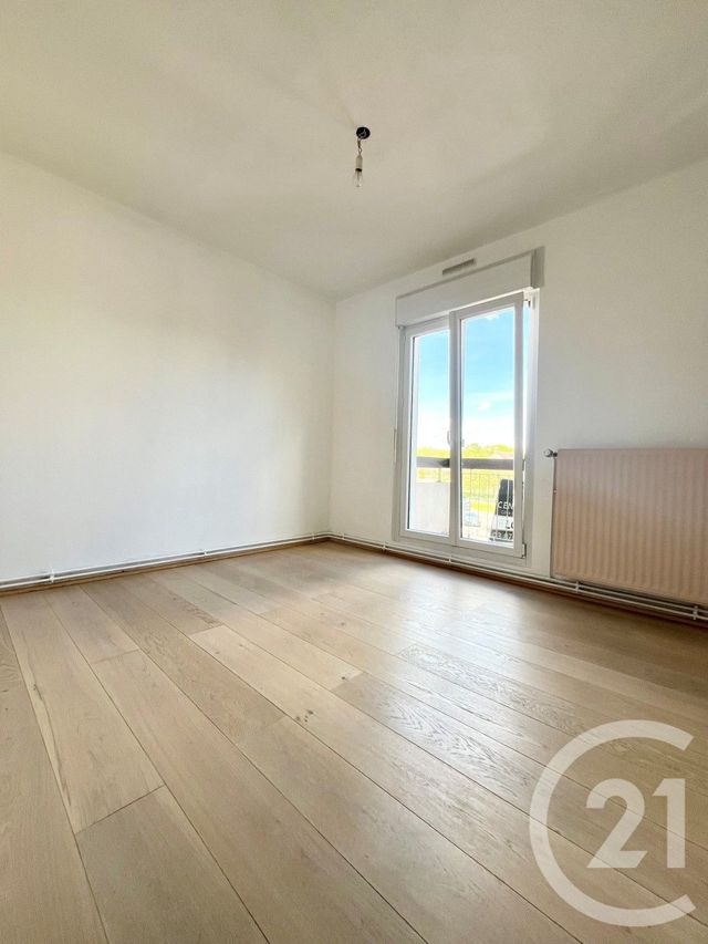 Appartement F5 à louer - 5 pièces - 80.62 m2 - METZ - 57 - LORRAINE - Century 21 Côté Est Immobilier